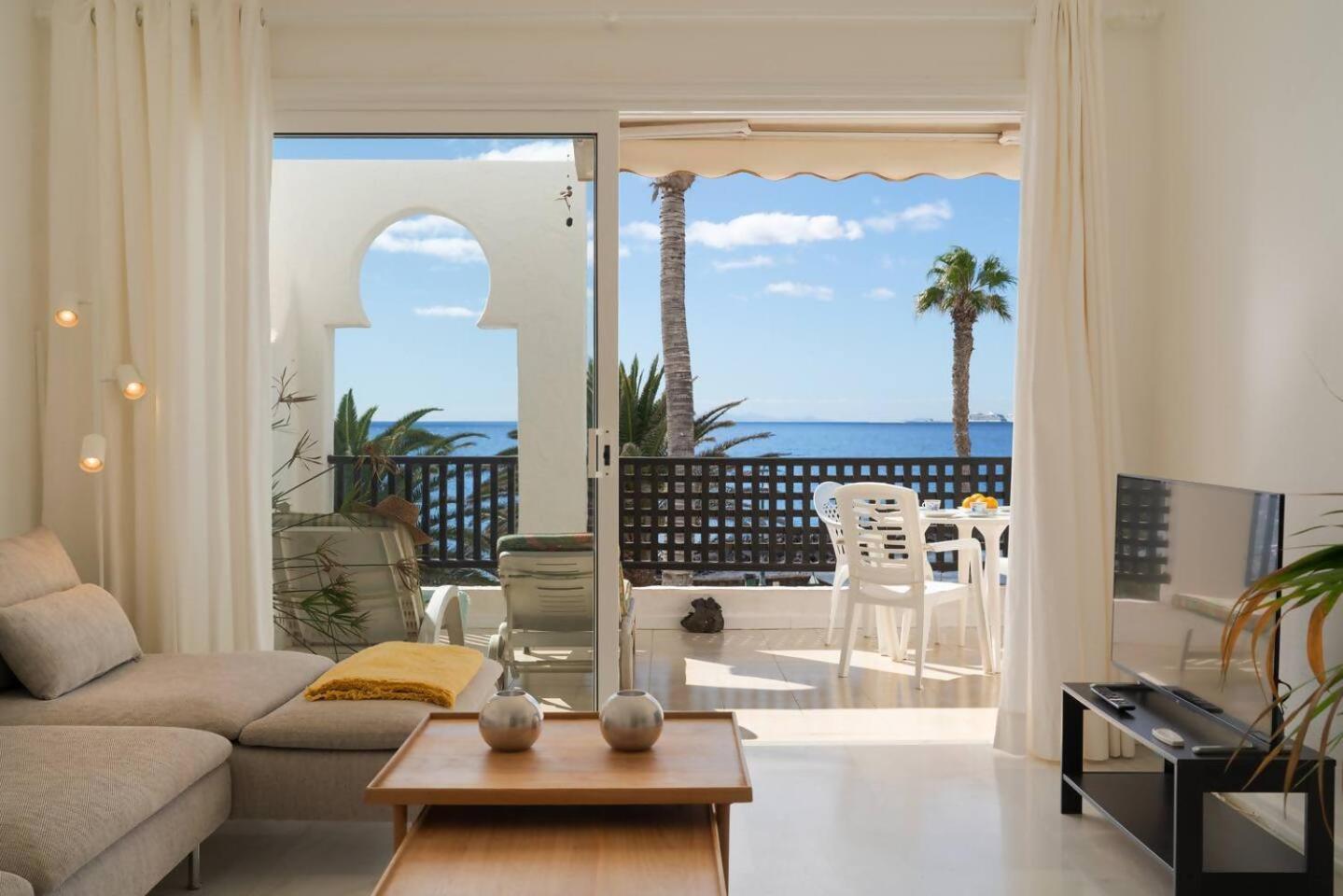 Magnifico Alojamiento Con Vistas Al Oceano Costa Teguise Zewnętrze zdjęcie